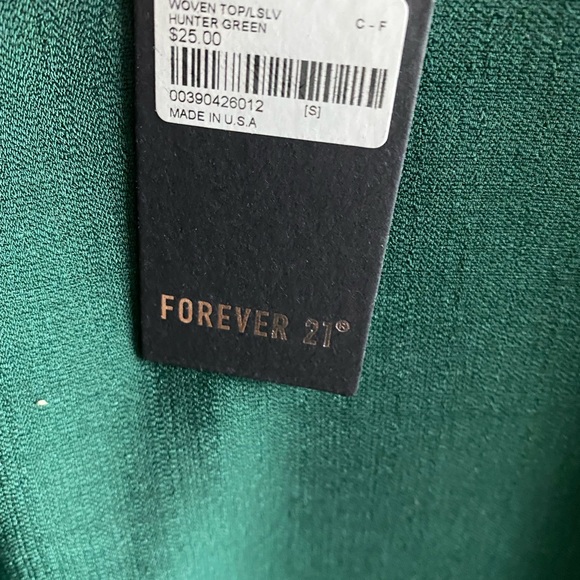 Forever 21 hunter green S Womens long sleeve top new with tags - Picture 2 of 2